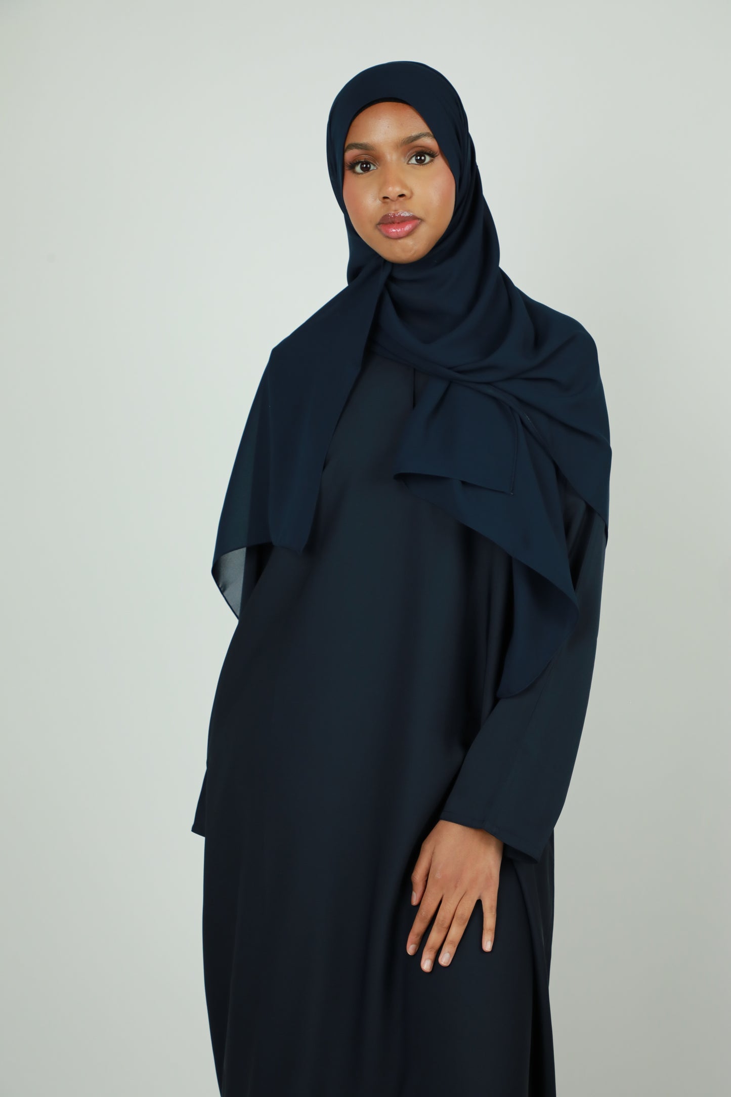 Basic Abaya With Pockets - Navy Blue