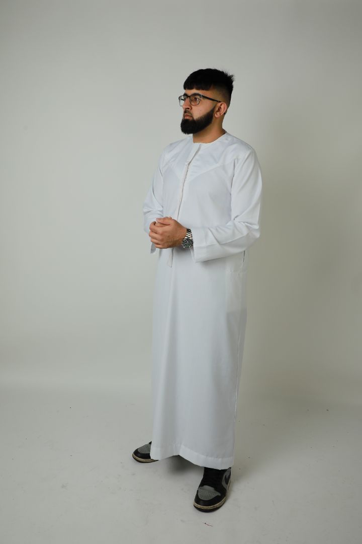 Men and Toddler Thobes