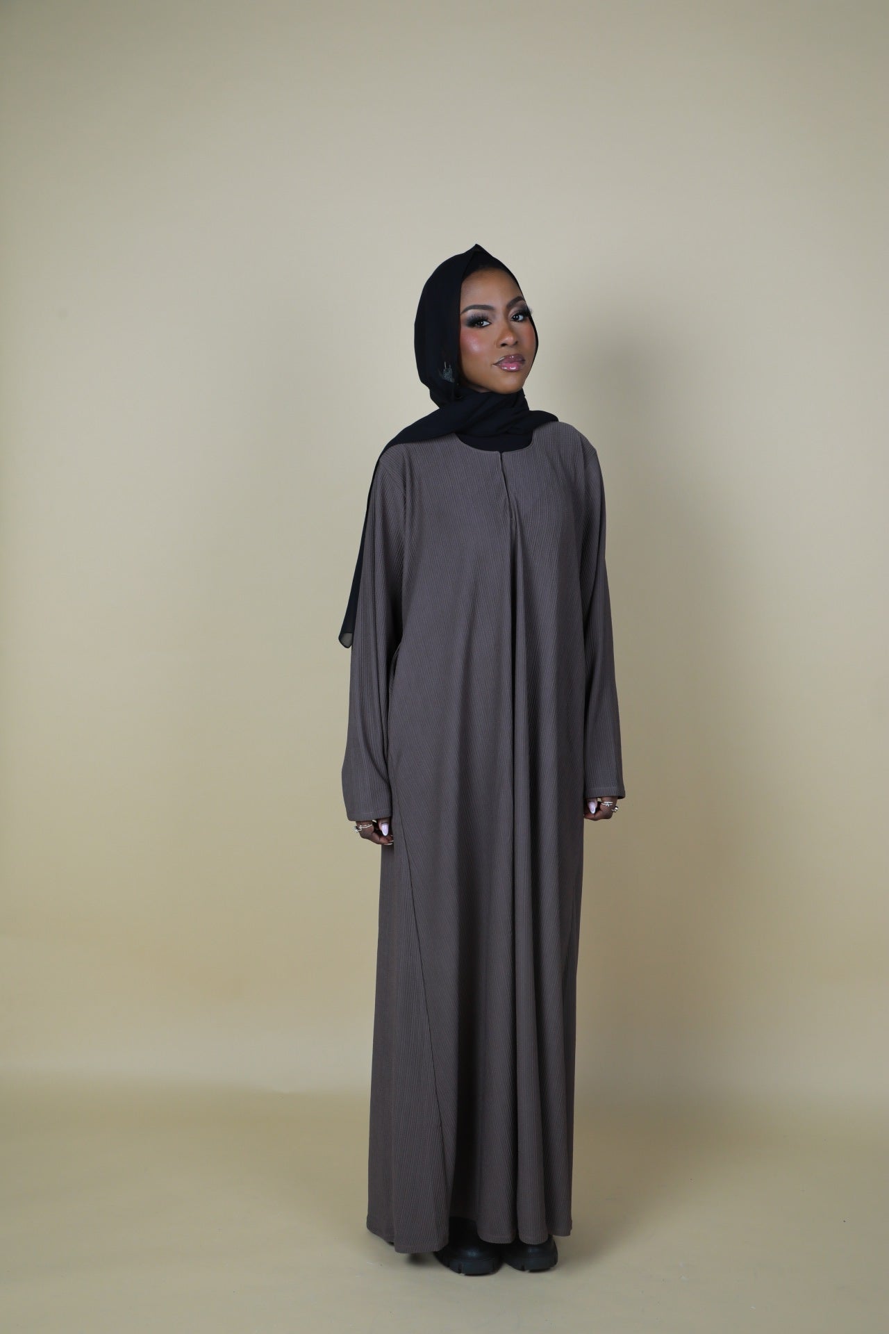 Winter Abaya (With Pockets) - Light Brown