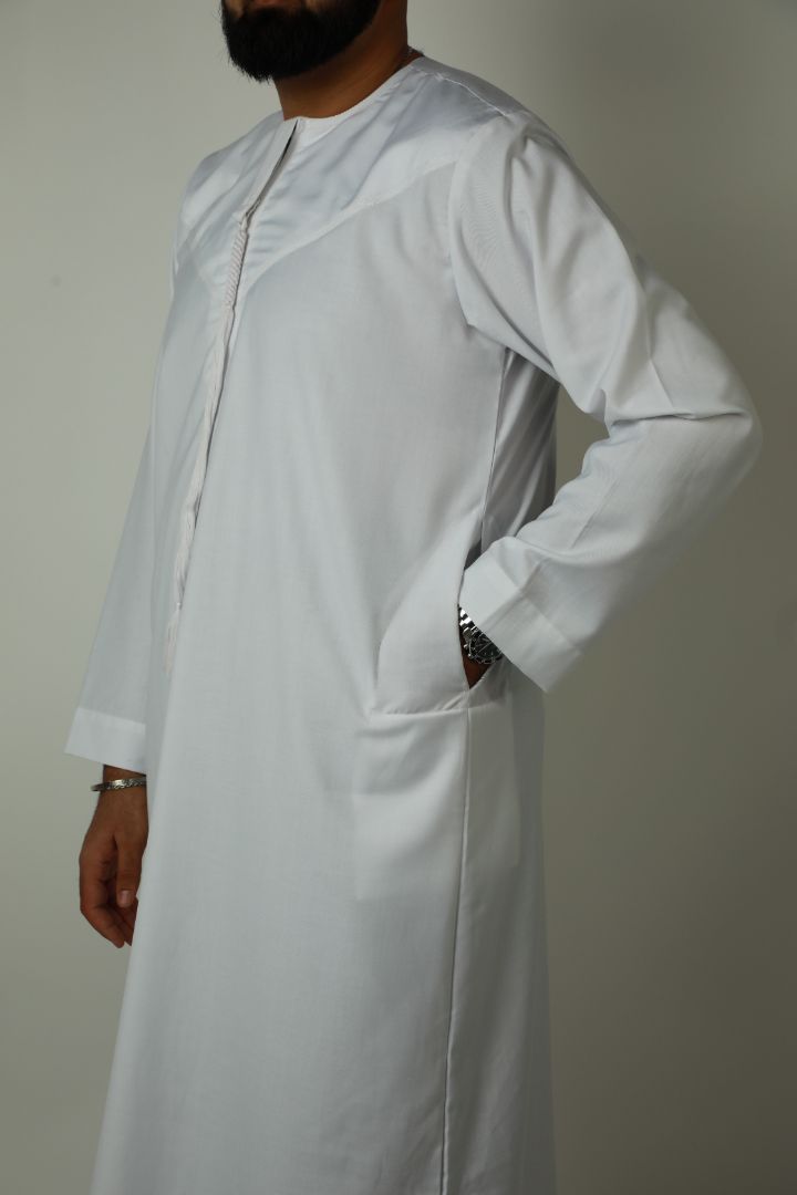 Men and Toddler Thobes