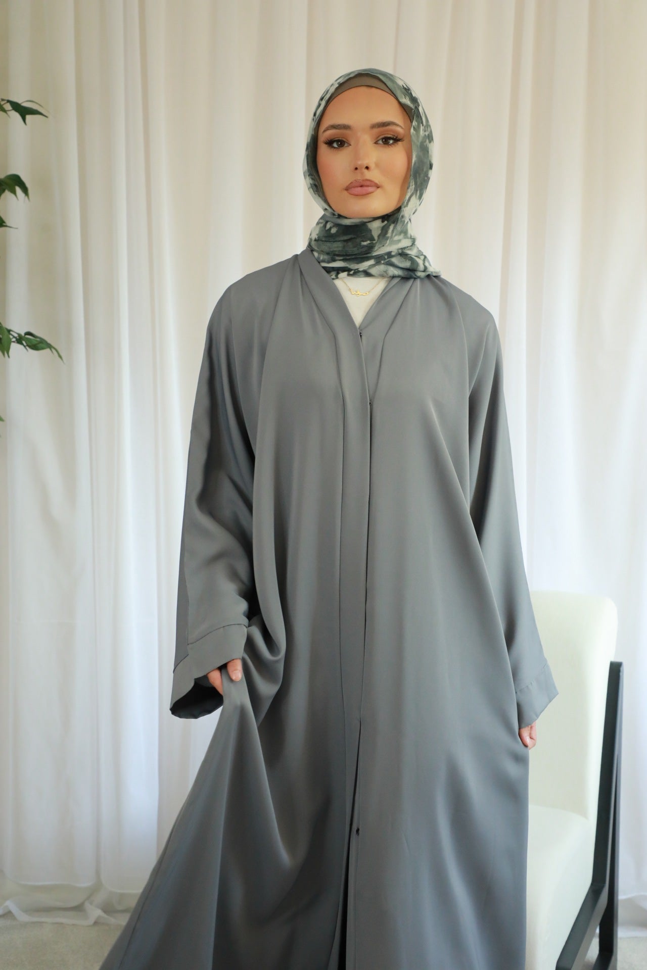 Basic Open Abaya - Grey