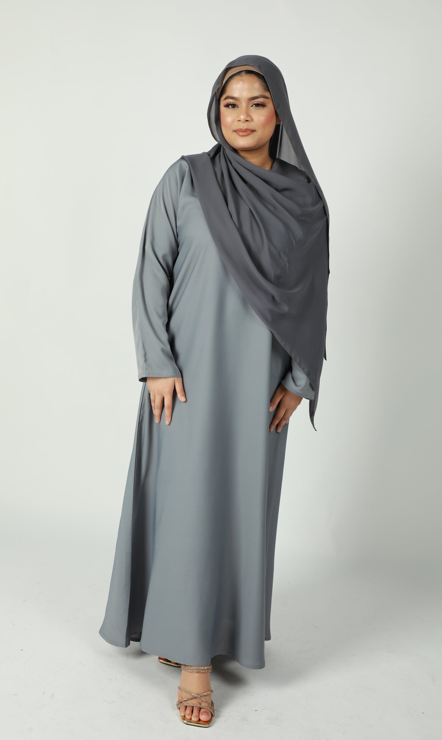 Basic Abaya With Pockets - Grey