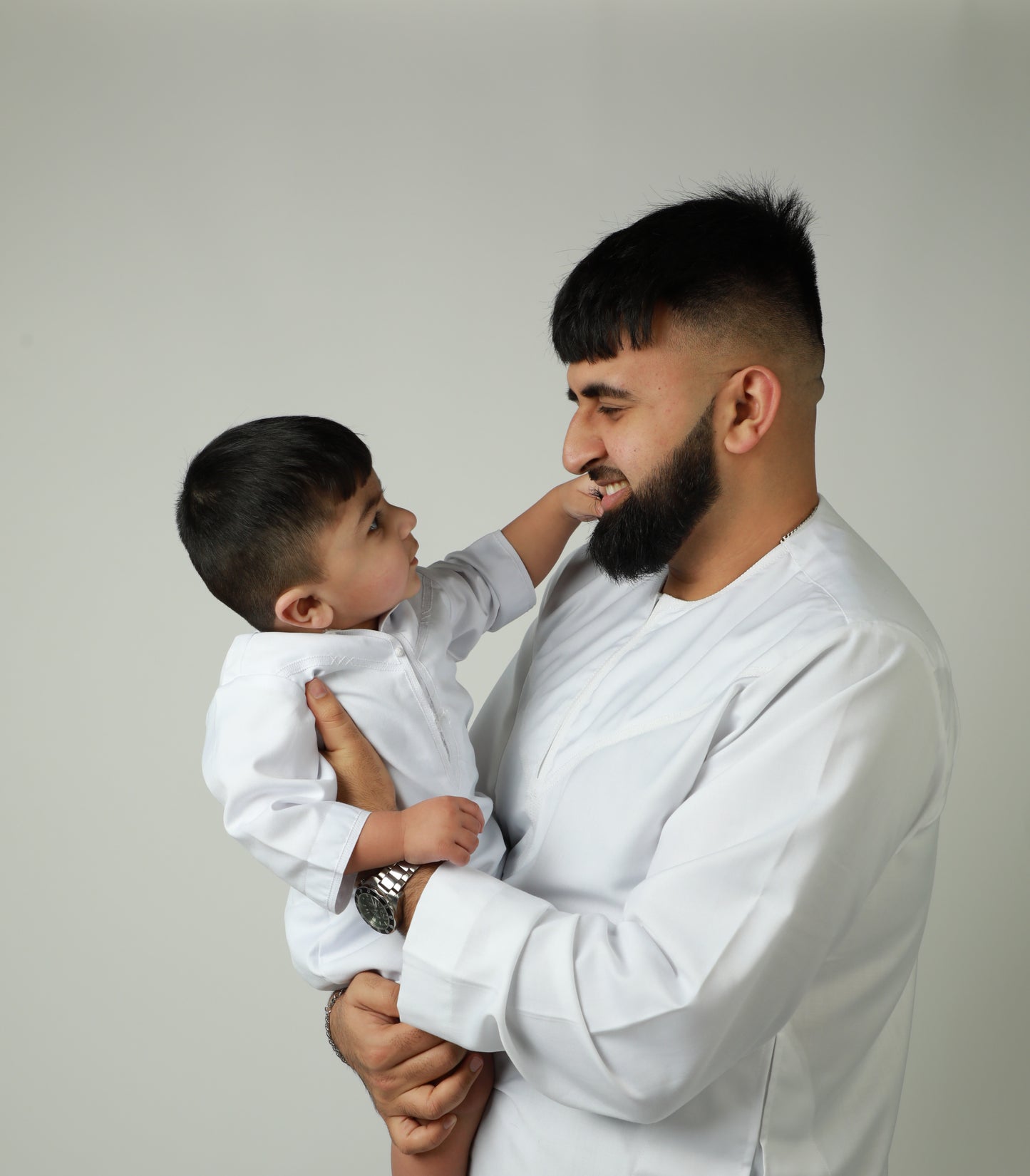 Men and Toddler Thobes