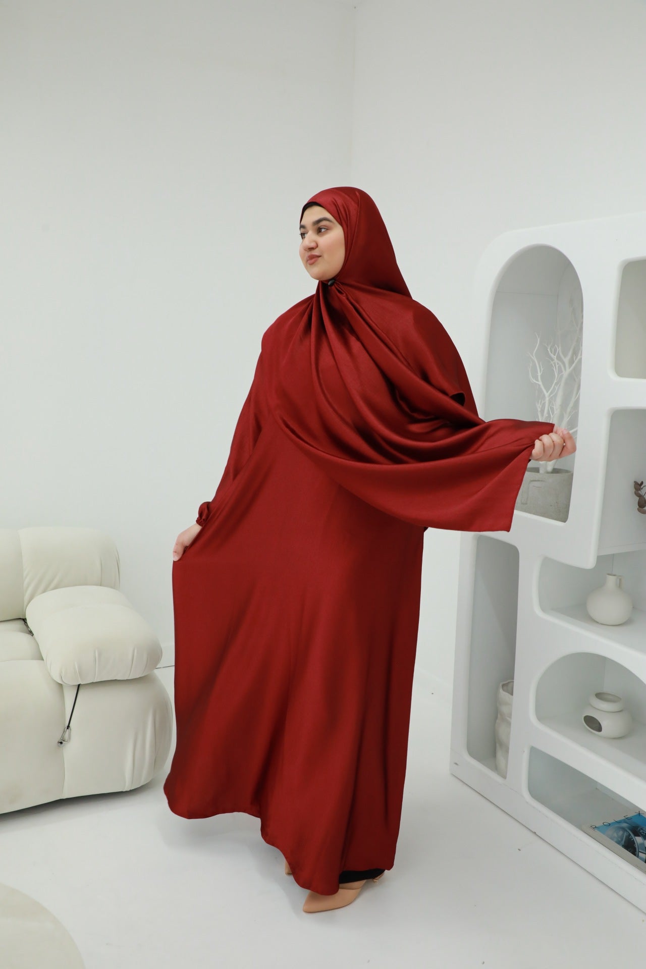 Noor Abaya (Hijab Included) - Red