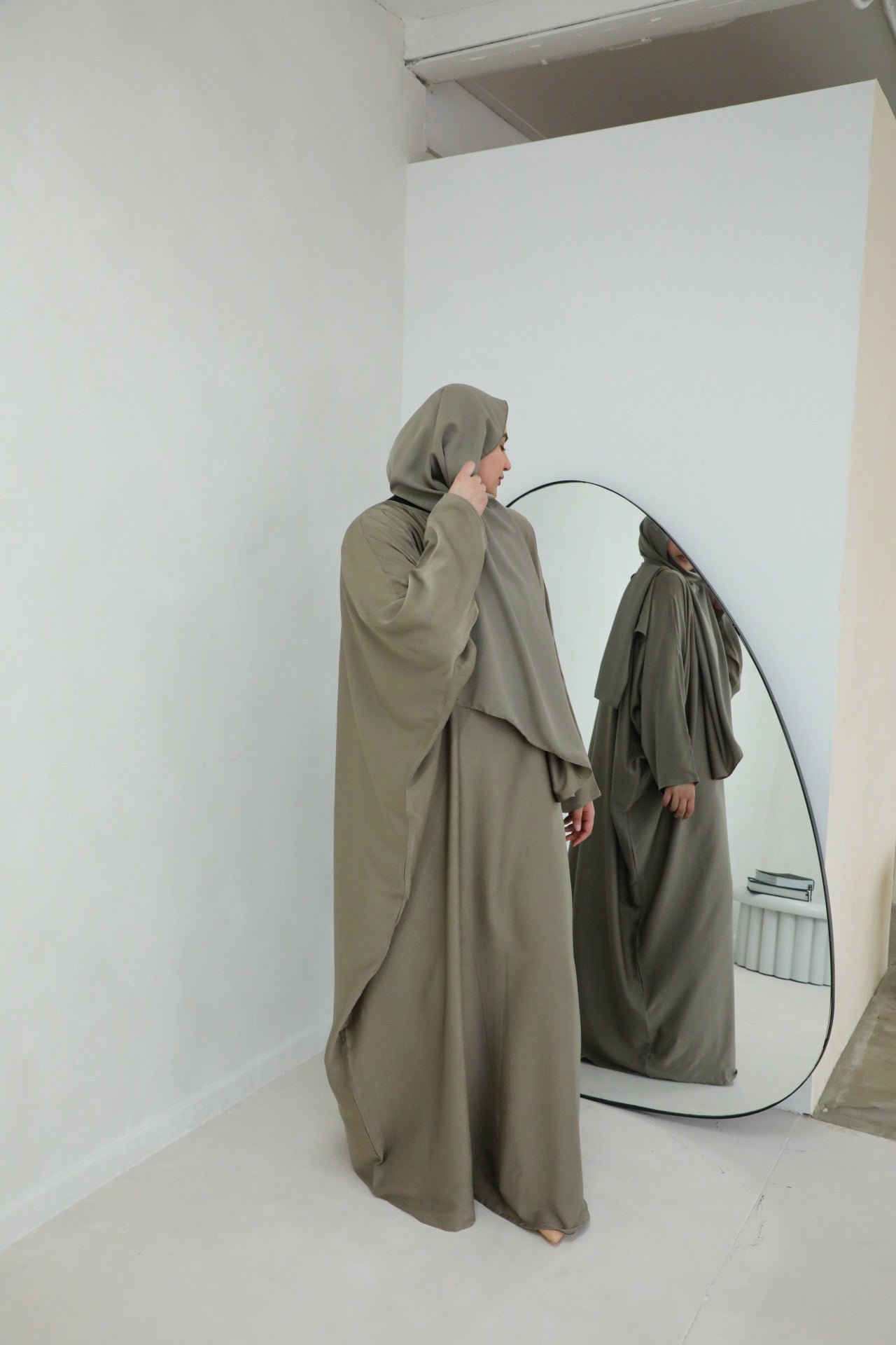 Premium Butterfly Abaya (Hijab Included) - Taupe