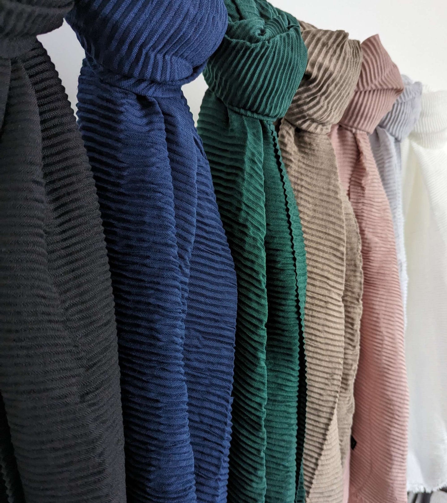 Soft Crinkle Cotton Scarfs (Different Shades Available).
