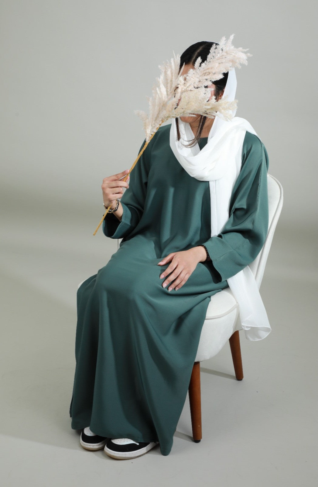 Basic Abaya With Pockets - Green