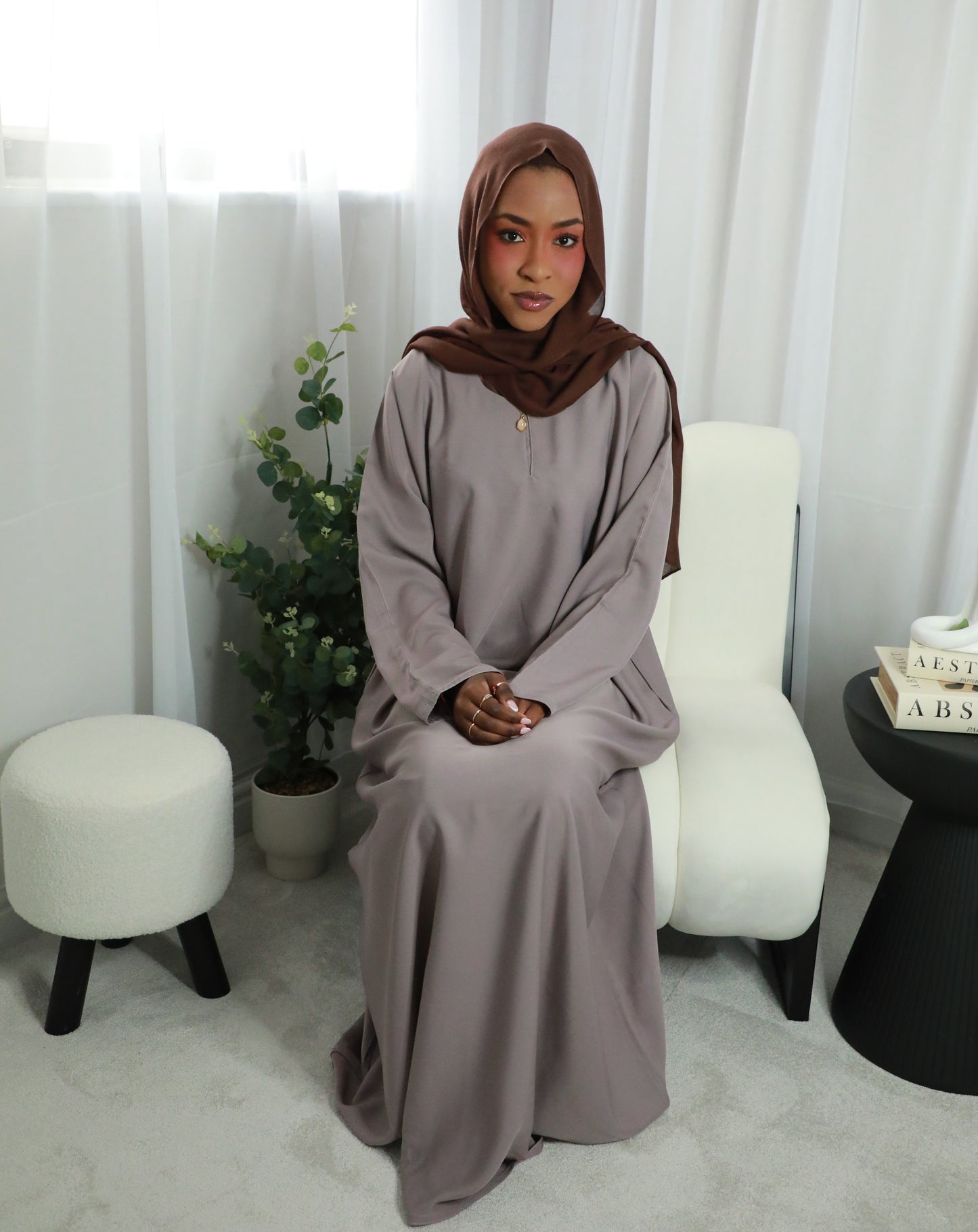 Basic Abaya With Pockets - Lavender Brown
