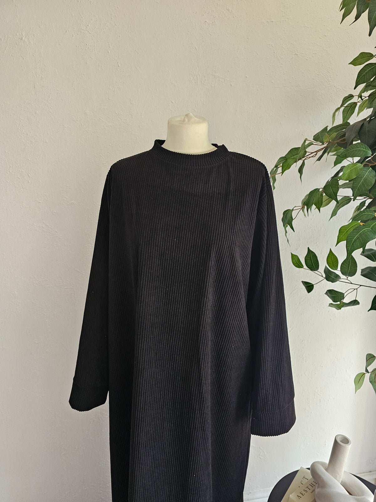 Corduroy Abaya - Black