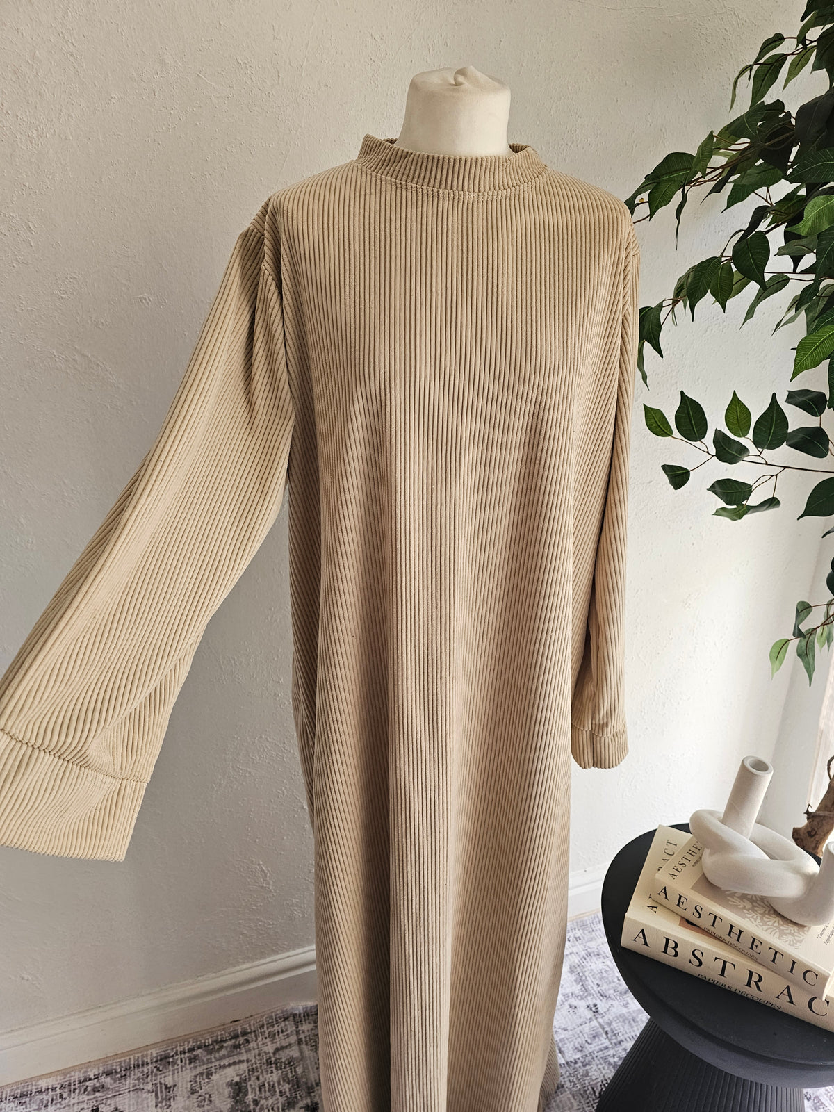 Corduroy Abaya - Cream